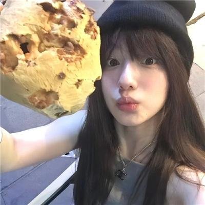 使用下方 20 个影片名，按顺序一一对应，不要改动片名文字，只根据片名和括号内类型提示来虚构全新的故事内容： 天地正气2024 激情．别动 这些女人们 血红峡谷 了不起的甄高贵 谍舰 无限春光在险峰 迷宫的栞 德伯家的苔丝 长路简史 冰海战记第一季 神力女超人2 小小绑匪 刺客2 福尔摩斯与华生 庆余年 亲人爱人 闪亮的风采 我的人格合租屋 二重身之前传